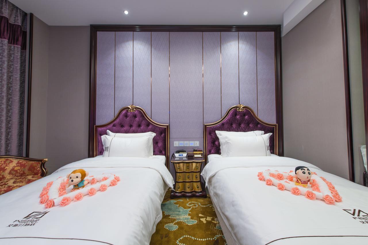 Dunhuang Isiting Hotel Exterior photo