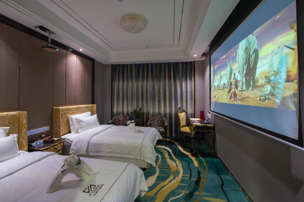 Dunhuang Isiting Hotel Exterior photo