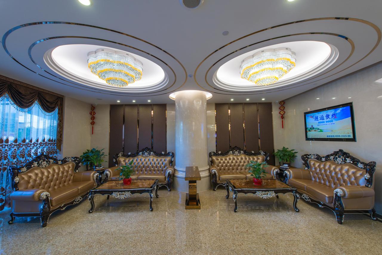Dunhuang Isiting Hotel Exterior photo