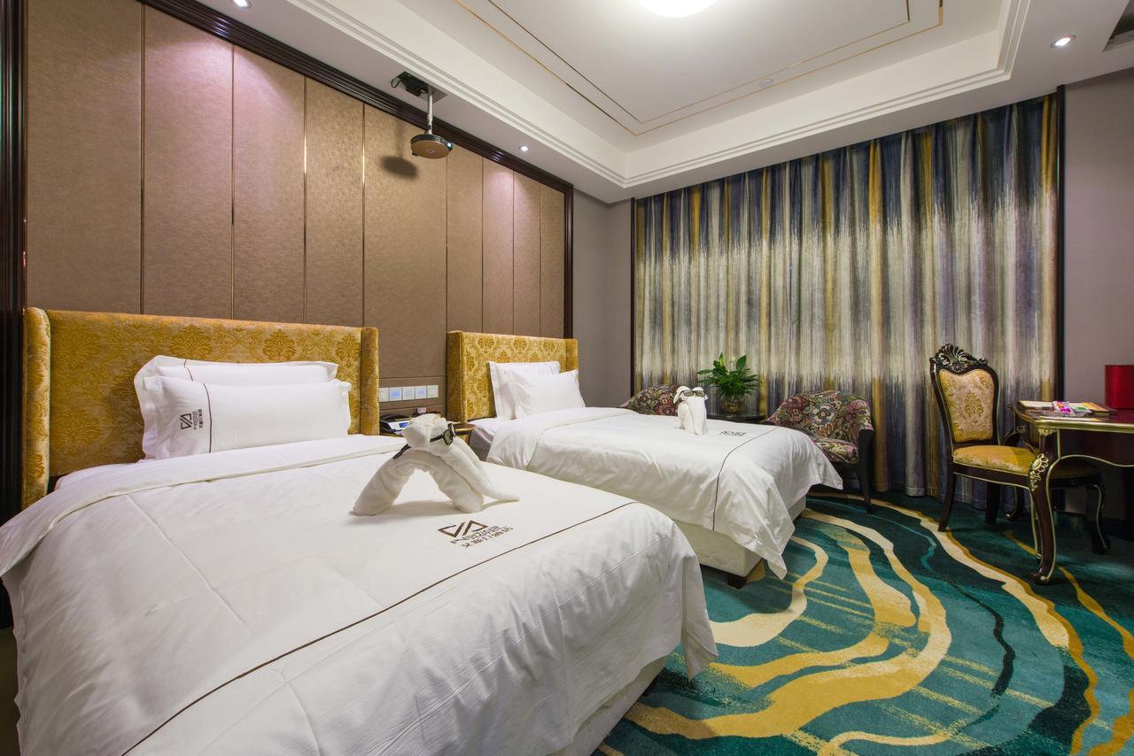 Dunhuang Isiting Hotel Exterior photo